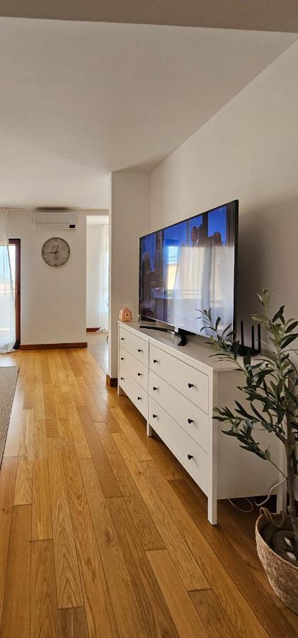 Apartment Bluemare B3 With Shared Pool Ližnjan 外观 照片